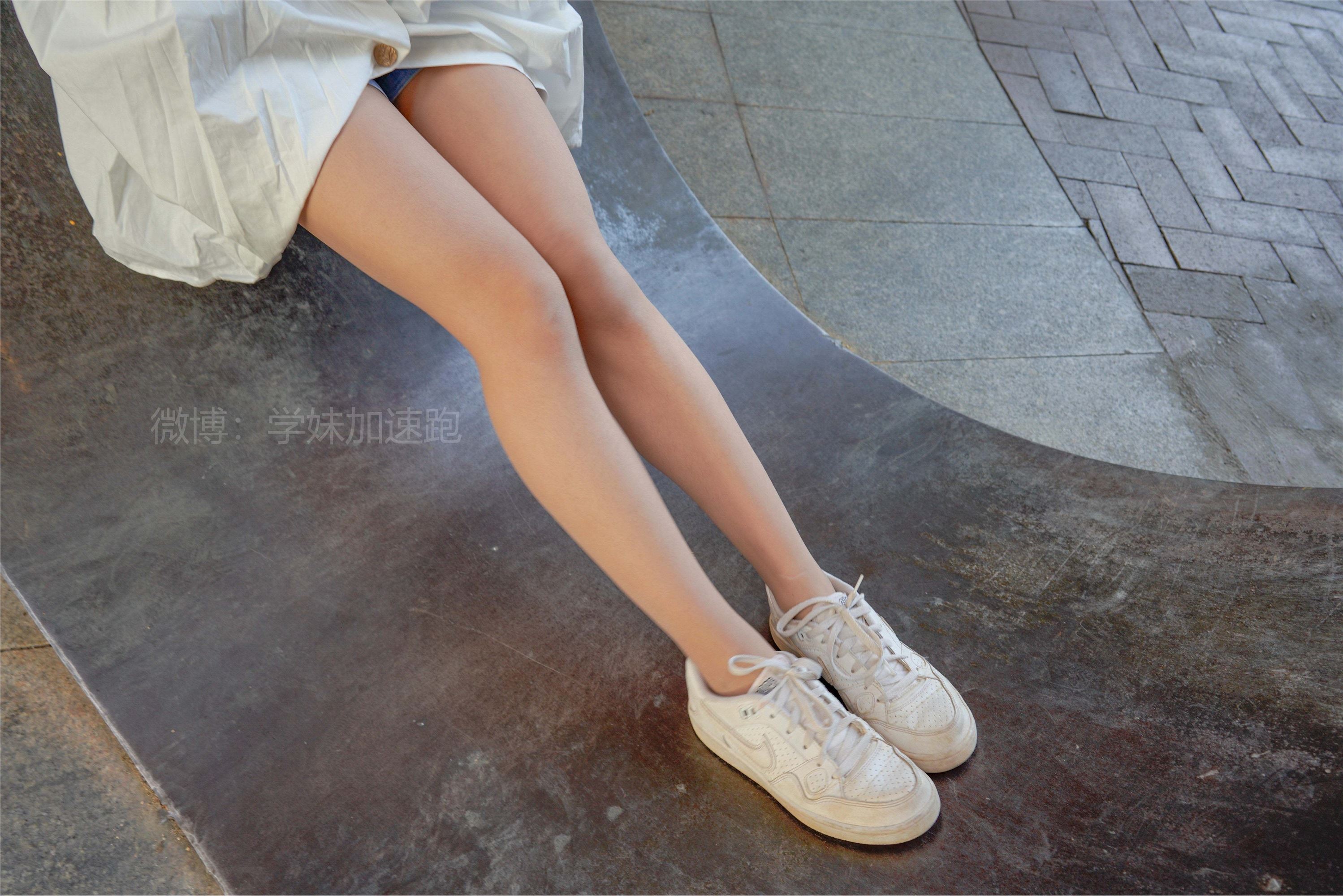 学妹加速跑 XM006《丝丝学妹3》